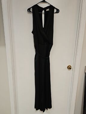 Anne Taylor LOFT Black Sleeveless Dress Jumpsuit